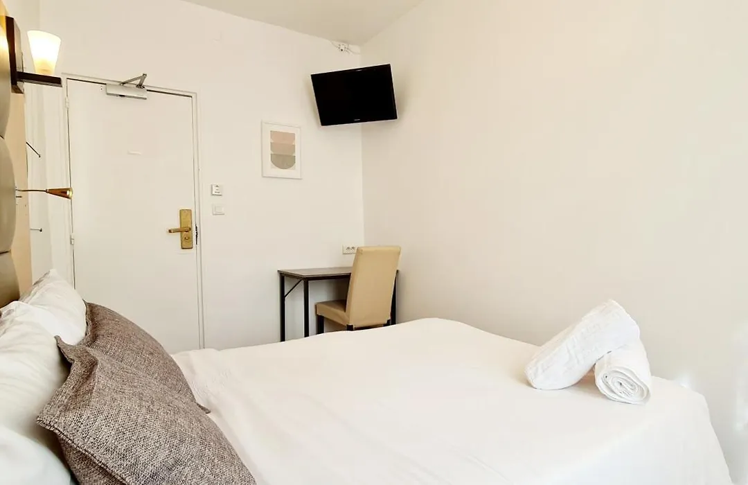 Hotel De France 18-1